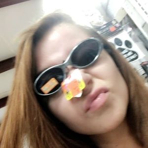 Meet your Posher, Douglas